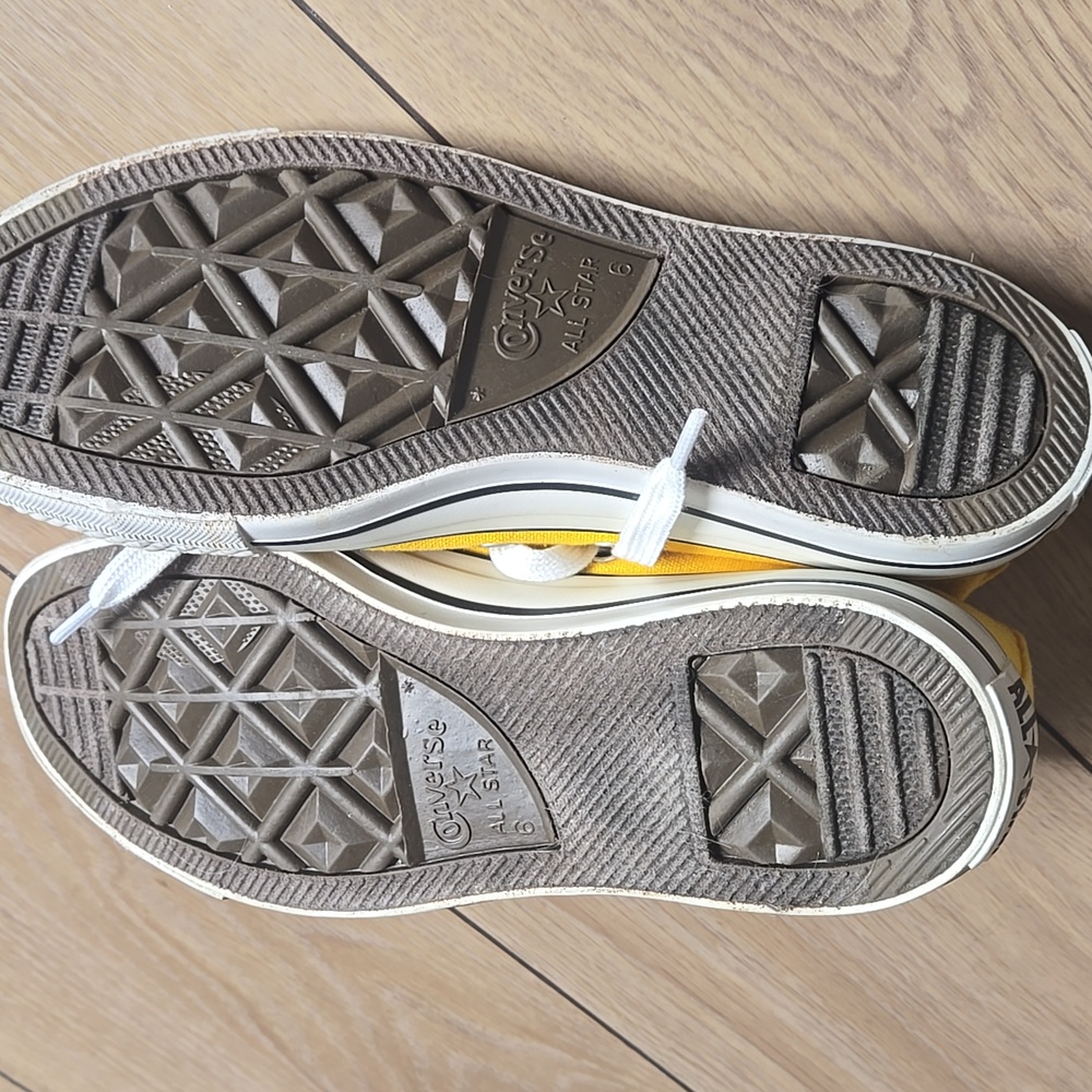 Converse Chuck Taylor All Star Yellow High-top Sneakers Sz Womens 8 Mens 6 - Picture 7 of 8